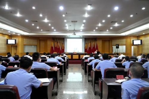 福建省公安厅交警总队掀起学习教育热潮 推进队伍教育整顿走深走实