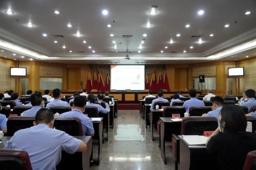 福建省公安厅交警总队掀起学习教育热潮 推进队伍教育整顿走深走实