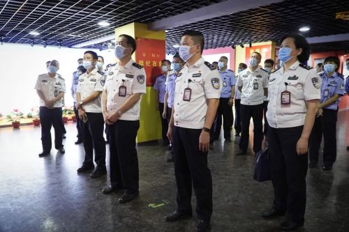 福建省公安厅交警总队掀起学习教育热潮 推进队伍教育整顿走深走实