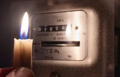 高雄半月内发生7次停电事故 岛内网友吐槽“快来用爱发电”