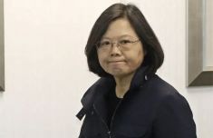 台媒：五度合体，蔡英文为陈时中“拼了”！