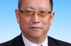 郑建邦同志简历