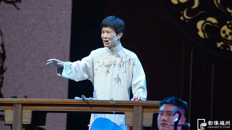 刘宜威在演出中。市文旅局供图