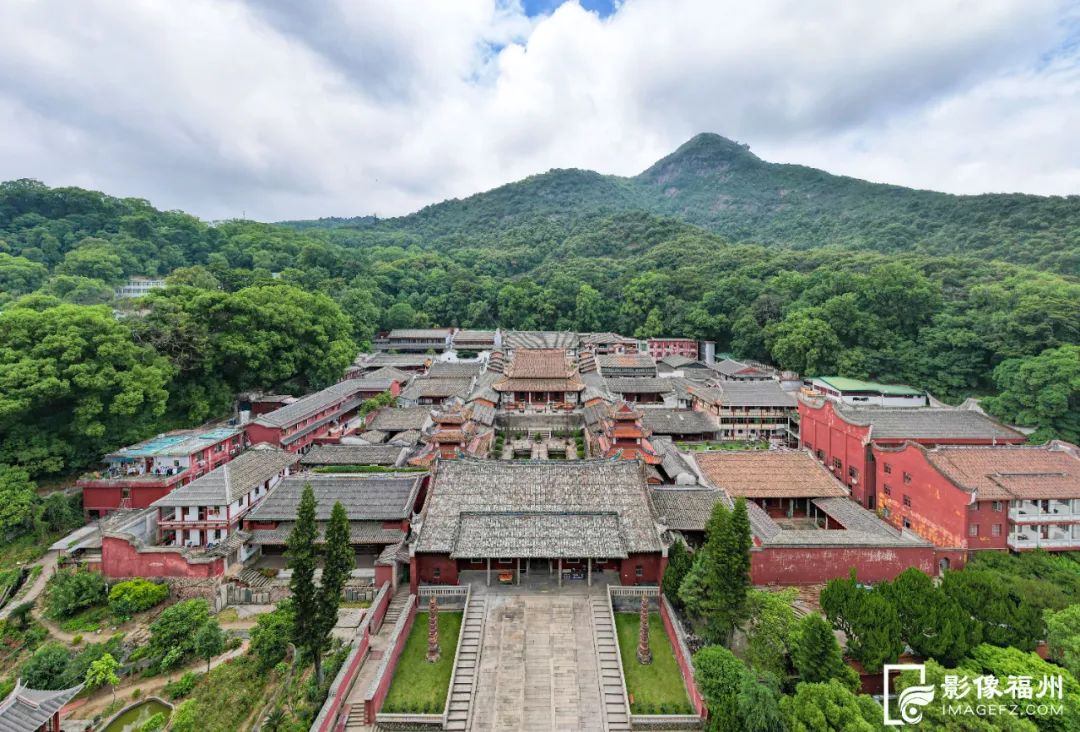 千年名刹涌泉寺。林双伟 摄