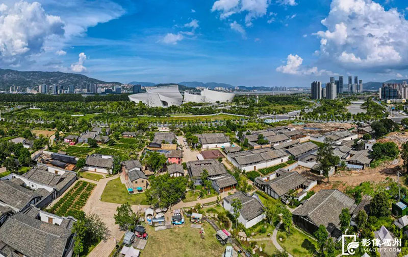 梁厝特色历史文化街区（航拍图）。记者 石美祥 摄