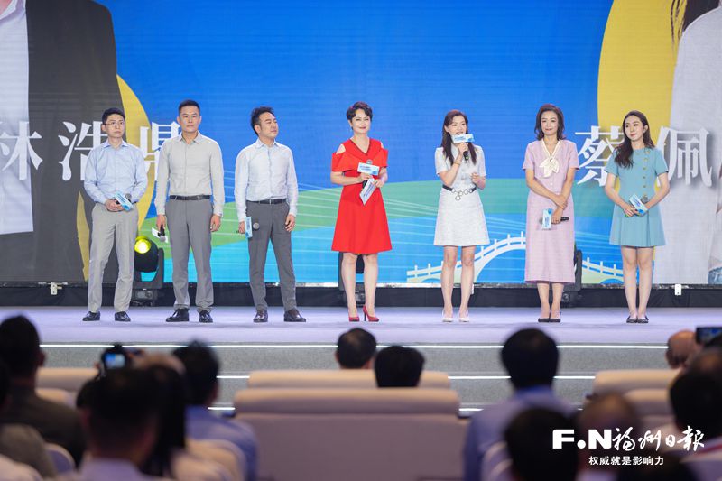 台湾青年的“兄弟团”以及“闺蜜团”分享在大陆的创业成长经历。记者 林双伟 摄