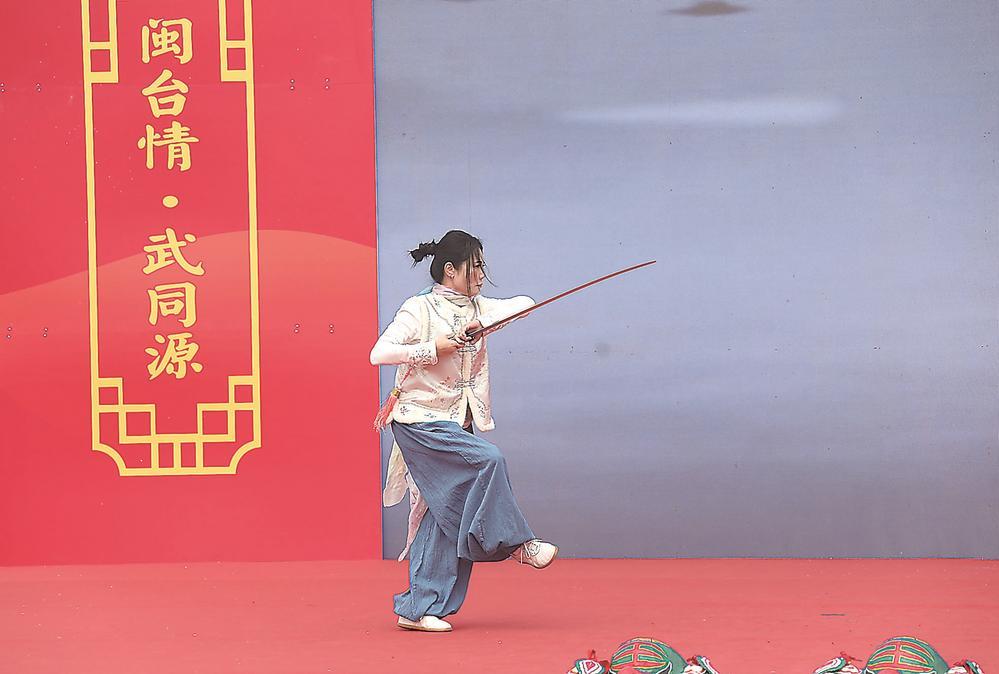 ����̸ɽ������ǭ���˶�������ٷ�չ