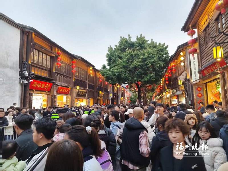 福州持续打响“惠聚榕城”品牌 绘就消费扩容提质的崭新图景_福州新闻_海峡网