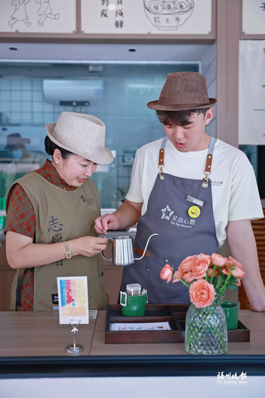 ��չ�λ��ط��԰��Ա��̨��������ʦ����