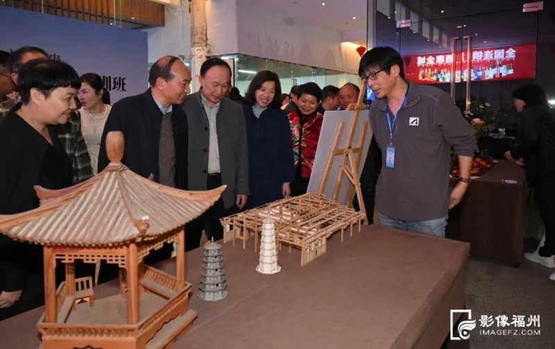 古建营造技艺展示。记者 张旭阳 摄