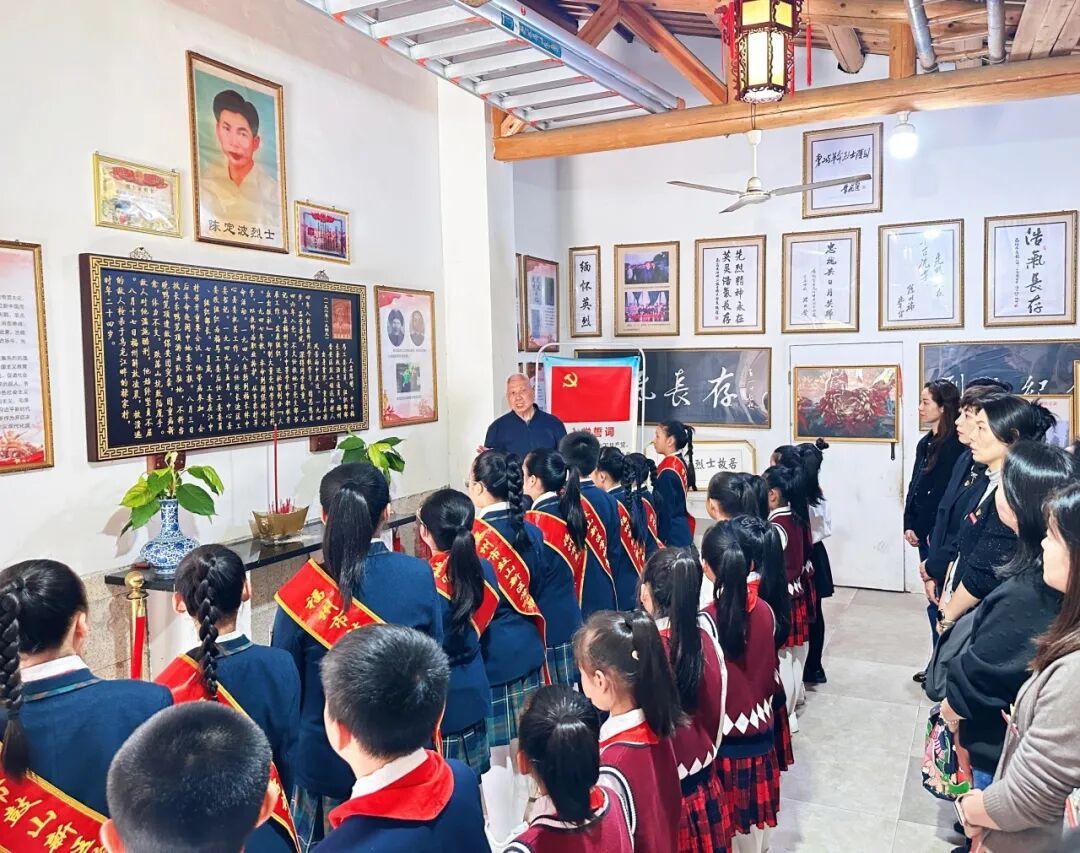 清明有追思，校园有温暖！晋安学子在缅怀中铭记