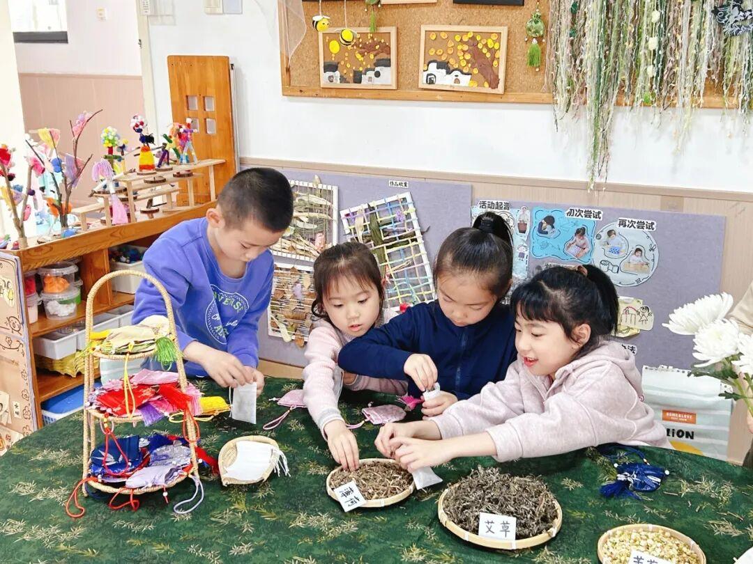 清明有追思，校园有温暖！晋安学子在缅怀中铭记