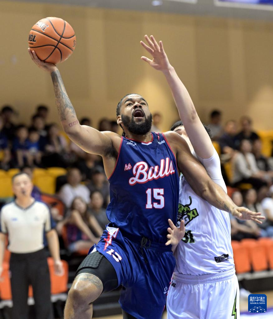 篮球——全国男子联赛：香港金牛队晋级决赛