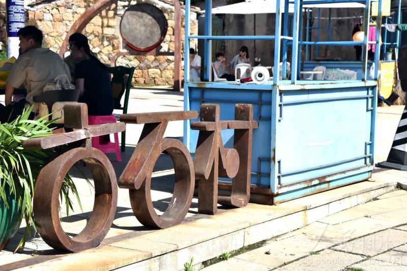 连江县黄岐镇古石村，风光旖旎，吸引不少游客前来休闲观光。