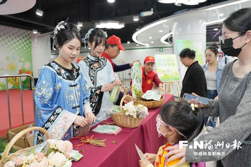 福州免费发放30万株茉莉花苗