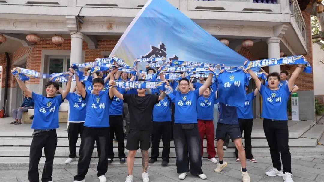 “闽超”倒计时 福州球迷巡游连江、长乐、福清