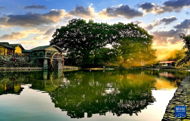 漳州市南靖县官洋村美景。新华社记者 魏培全 摄