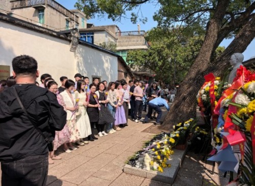 福州金汤社区开展“探寻红色足迹 践行初心使命”主题党日活动