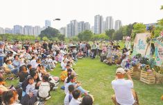 福州：草地音樂(lè)會(huì)添彩周末