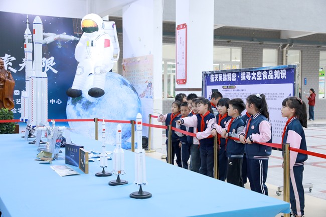 泉州开发区实验学校：为随迁子女插上梦想翅膀