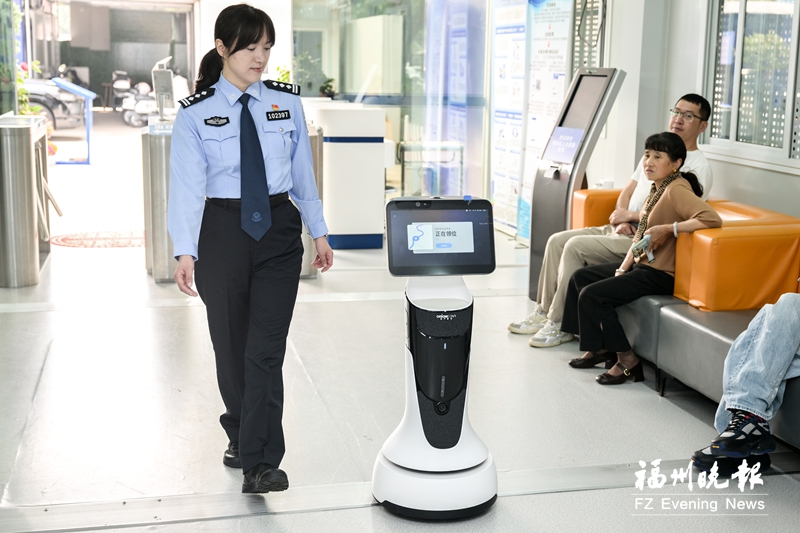 ���ܻ����ˡ���С�ݡ��ϸ� 24Сʱ�ṩ����ҵ�񵼰����