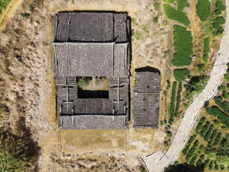 宝峰岩俯瞰图 图源：泉州市文物保护中心