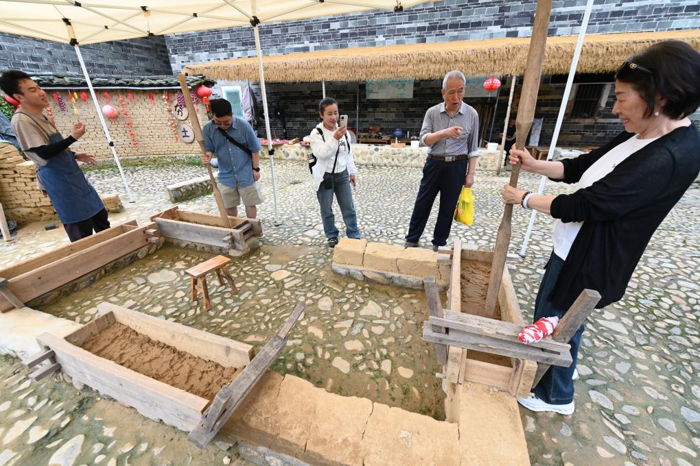 福建漳州：土楼“潮”起来 流量变“留量”