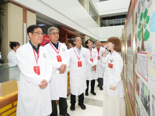 北京福建企业总商会医学专家委员会赴顺义区开展考察活动