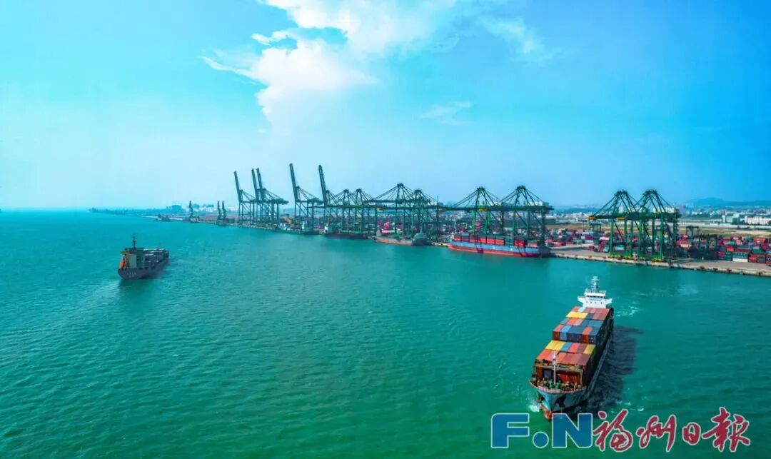 福建，向远、向深、向蓝