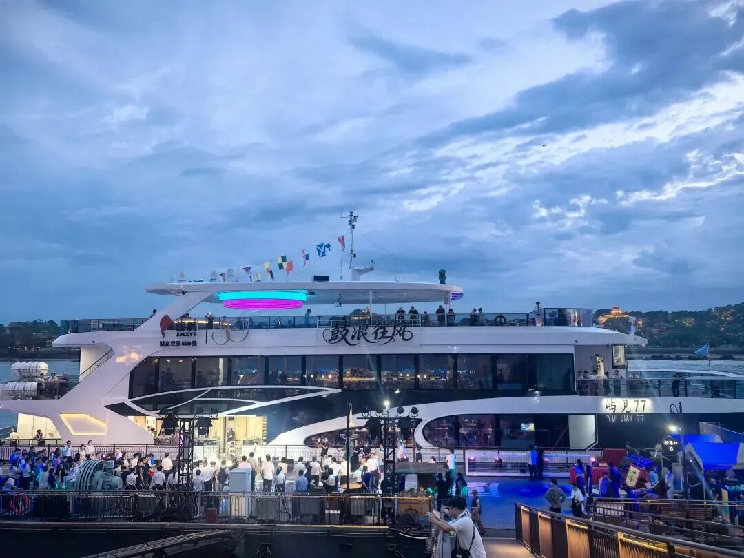 福建，向远、向深、向蓝