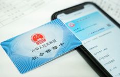 身份证到期更换，社保卡需要换吗？