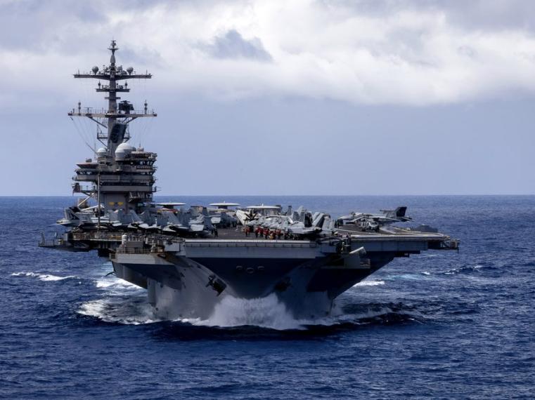 美军三航母压境 以色列再威胁“斩首” 伊朗：战备充分