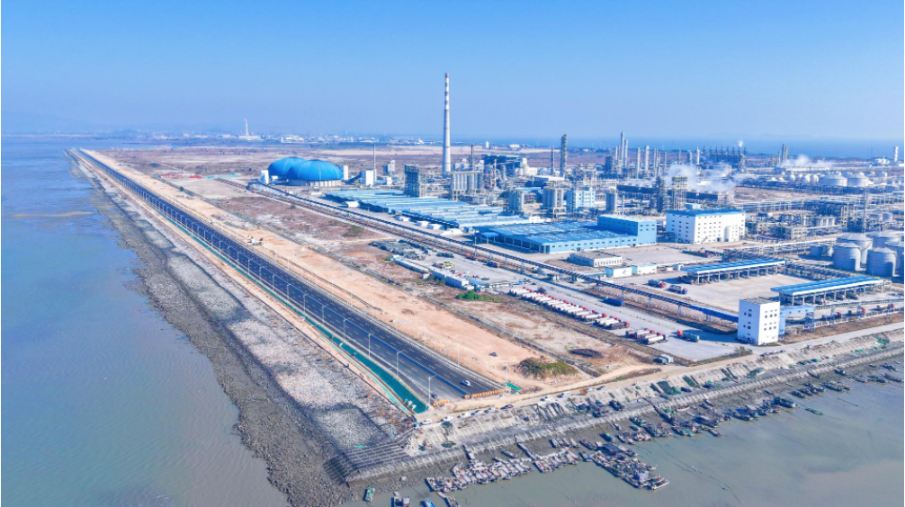 古雷疏港大道项目顺利通过交工验收