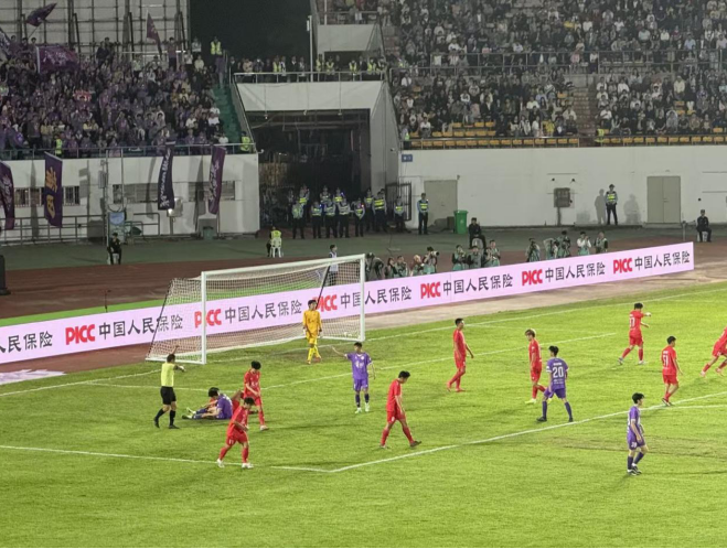 人保財險莆田市分公司：護航“閩超”賽事 筑牢文體安全屏障