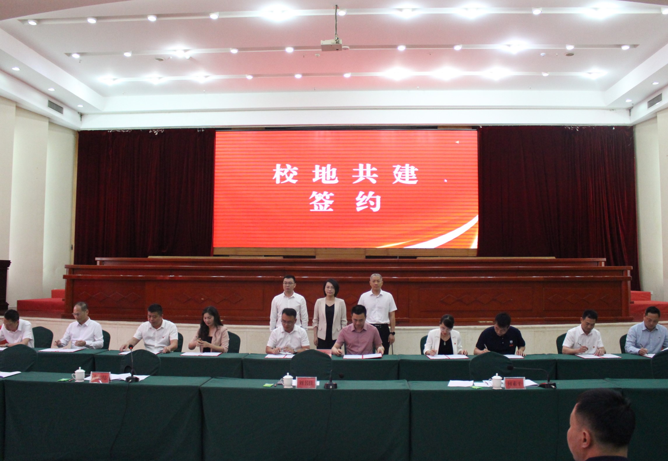 校地攜手，青春同行！華安舉辦五四青年節主題活動