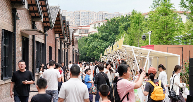 福建德化：老瓷厂年轻态 解锁瓷都文旅新可能