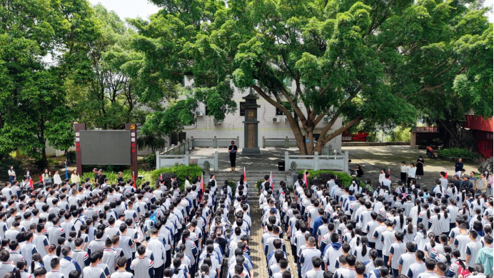 山海同频！金山中学这堂“行走的思政课”很硬核