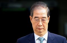 韩前总理韩德洙“从事内乱重要任务”案二审宣判 获刑15年