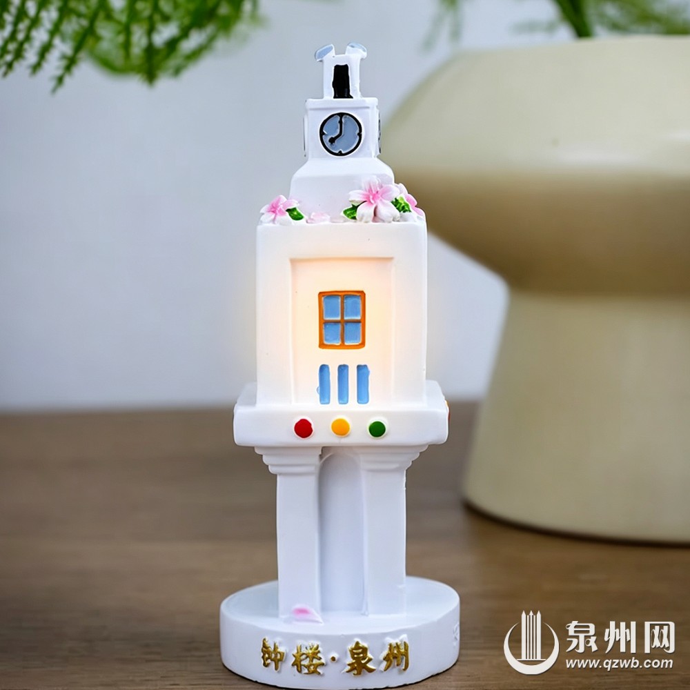 发光钟楼摆件