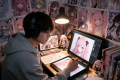 女孩沉迷二次元花掉家中18万积蓄找画师约稿
