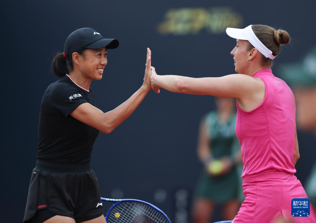WTA1000罗马站：谢淑薇/王欣瑜晋级女双16强