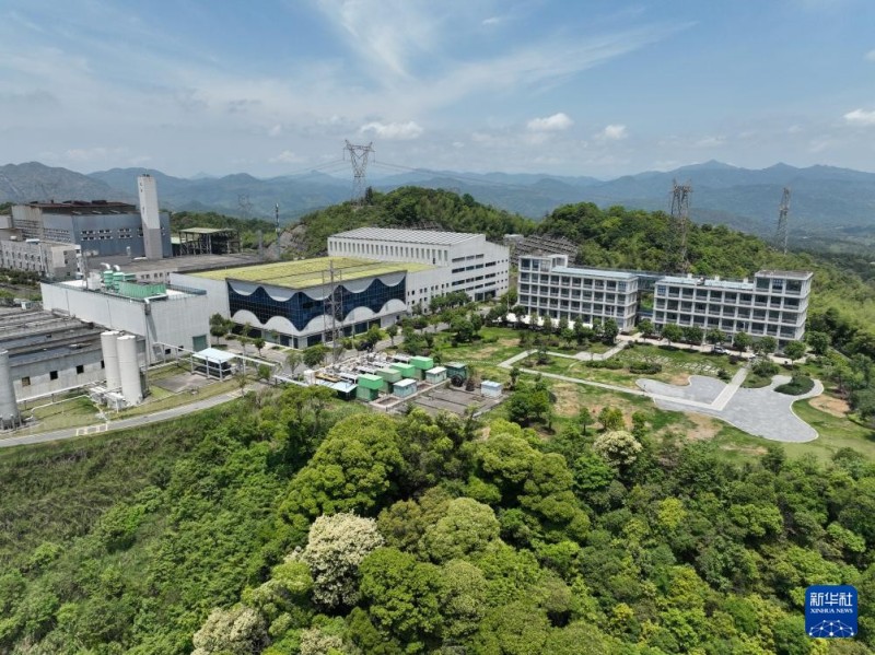 5月7日拍摄的福州红庙岭循环经济生态产业园厨余垃圾处理厂（无人机照片）。新华社记者 林善传 摄