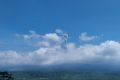 印尼东爪哇省一火山喷发 火山灰柱高约1200米