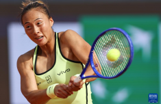 WTA1000罗马站：郑钦文无缘16强