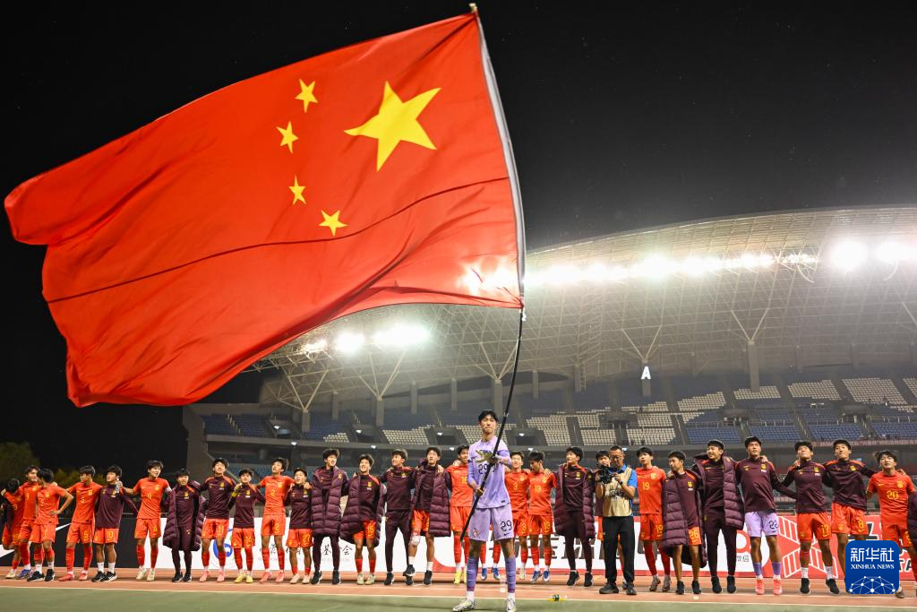 呼和浩特国际青年足球锦标赛:中国U16队胜塔吉克斯坦U16队
