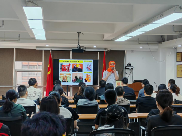 人保财险福州五一支公司：勤学防灾应急知识 严守职场安全关口