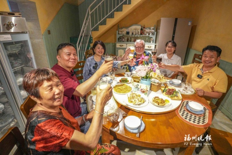 2024年夏天，鼓岭举办“鼓岭·家宴”活动。
