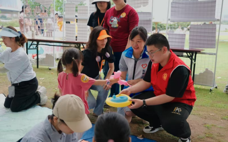 福州助残月 乌龙江公园启动自闭症青年支持性就业试点   