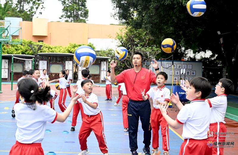 福州：办好多份代表建议 构筑孩子健康友好成长环境