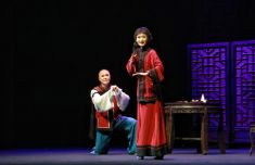 北京曲剧代表性剧目《杨乃武与小白菜》复排演出